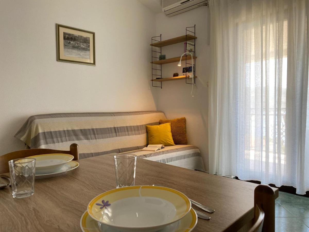 The Ana Apartments Komiža Eksteriør bilde