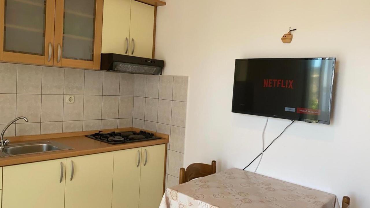 The Ana Apartments Komiža Eksteriør bilde