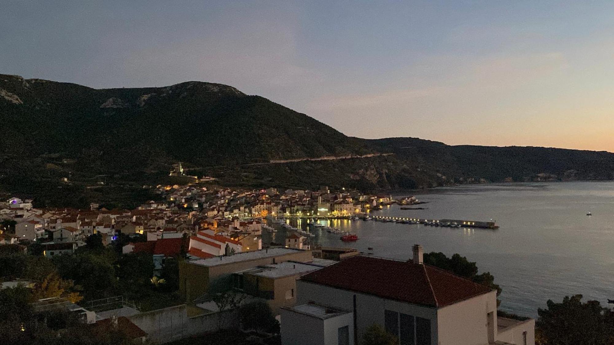 The Ana Apartments Komiža Eksteriør bilde