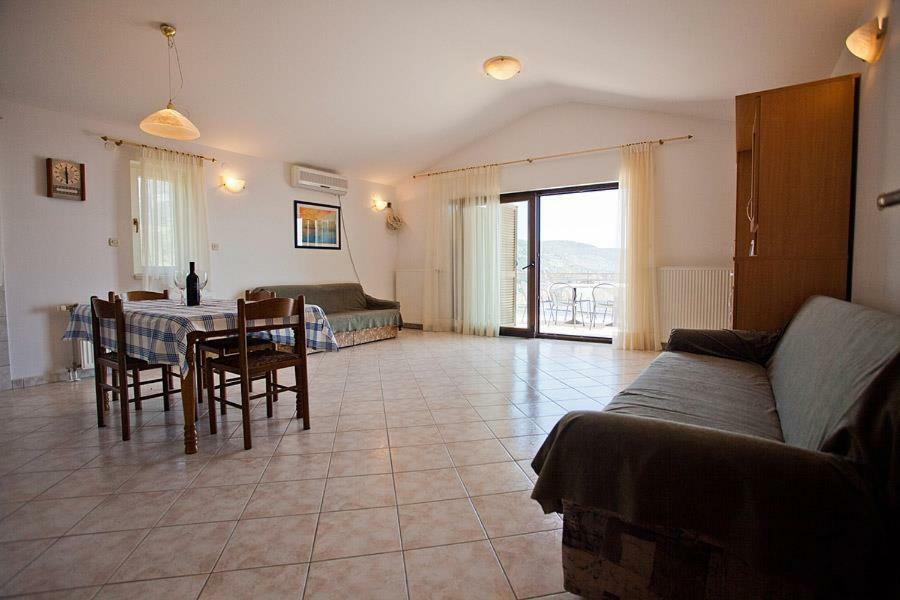 The Ana Apartments Komiža Eksteriør bilde